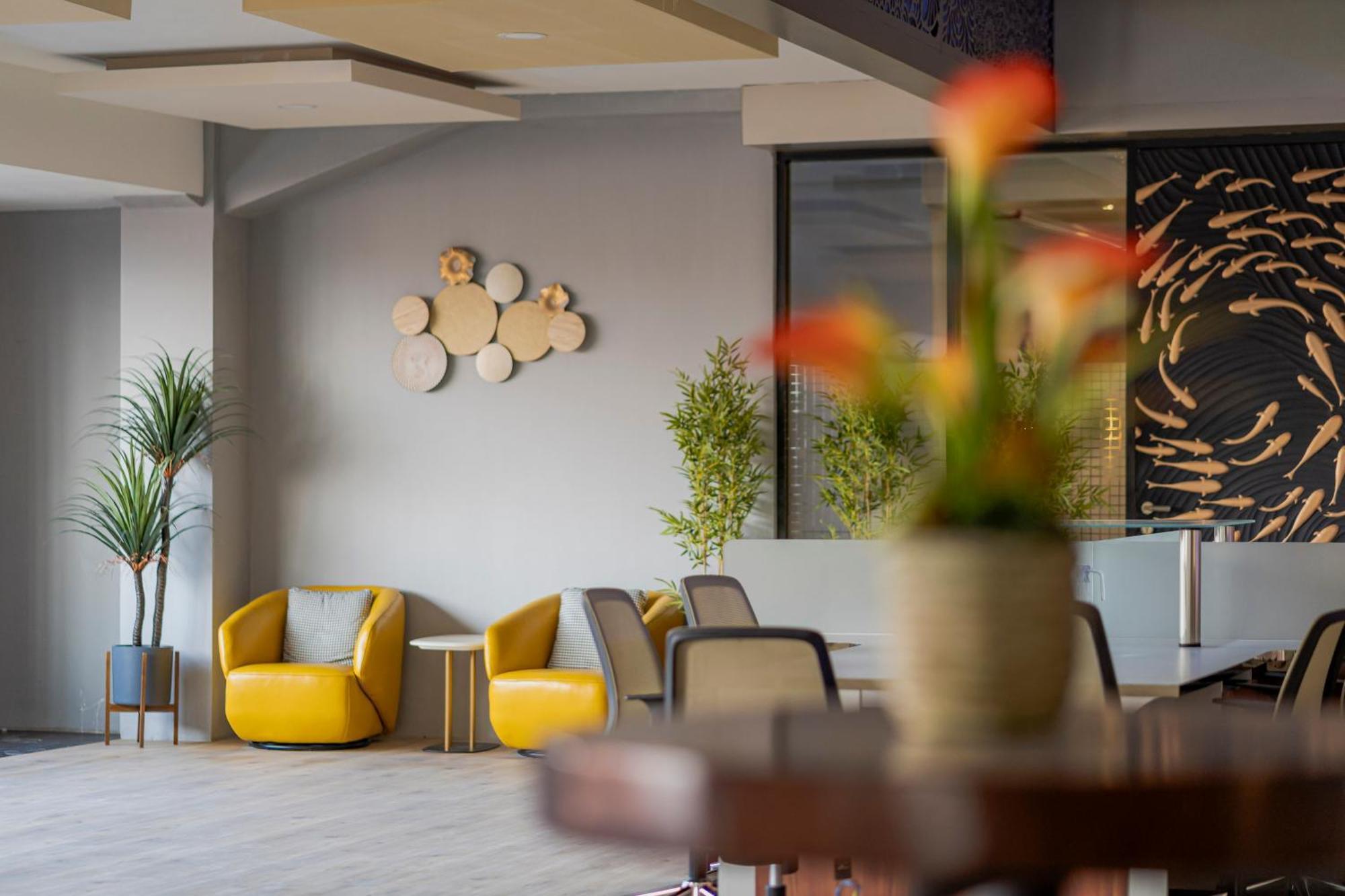 Stay.Vie Hotel 泗水 外观 照片