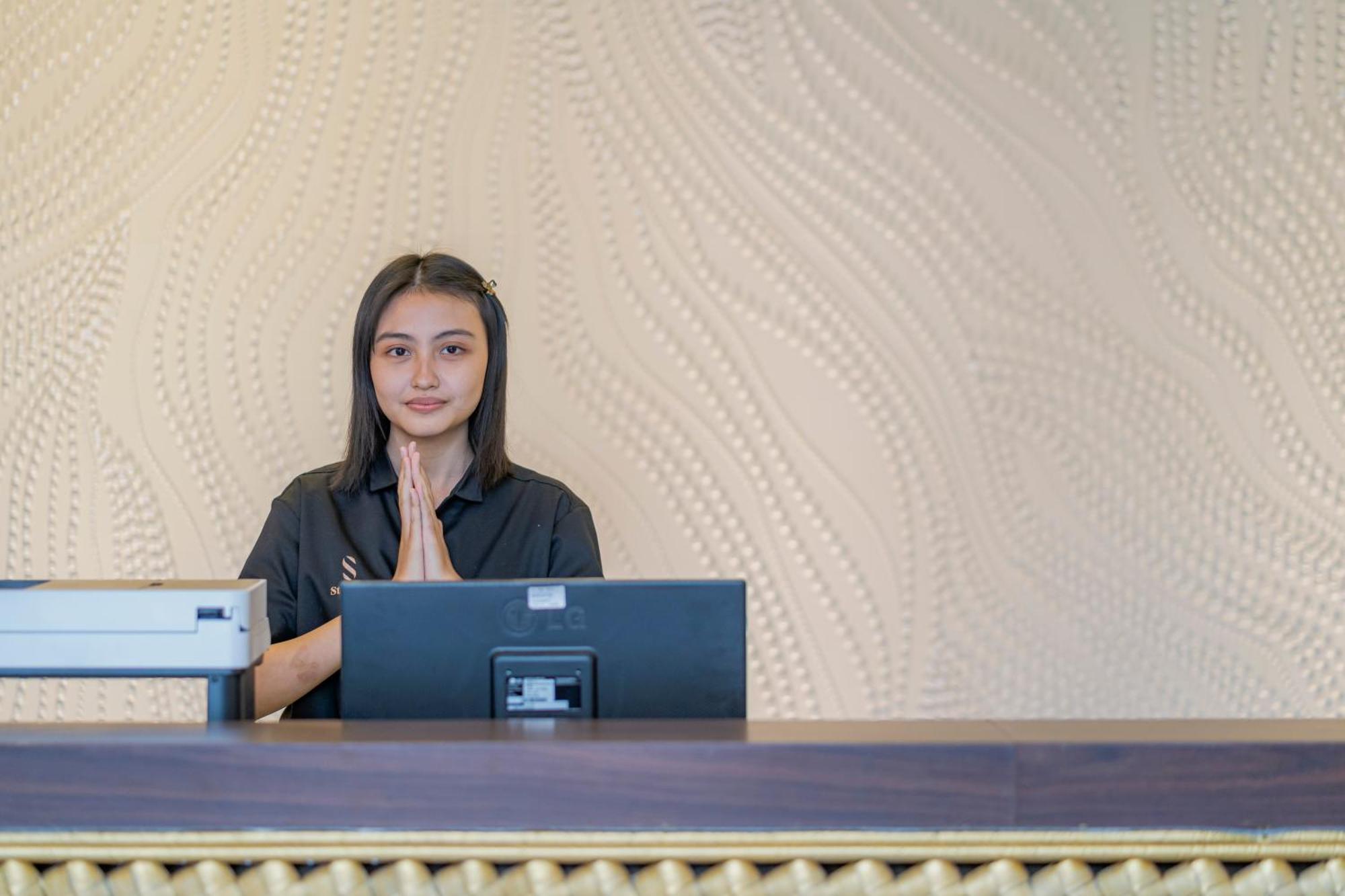 Stay.Vie Hotel 泗水 外观 照片